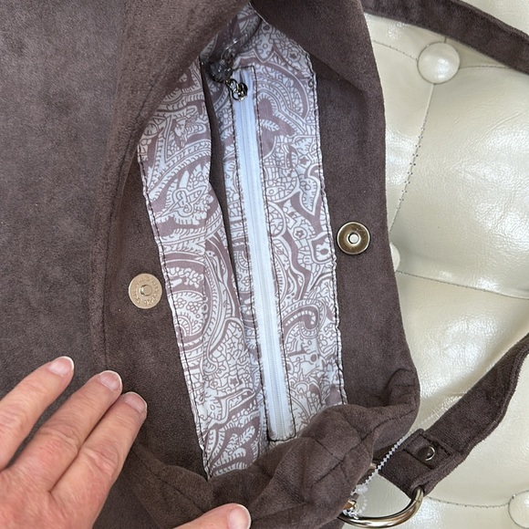 BellaRusso NEW hobo handbag, shoulder bag, purse - Picture 8 of 14